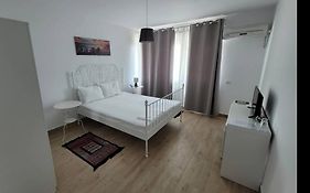 Vilele DVG Costinesti